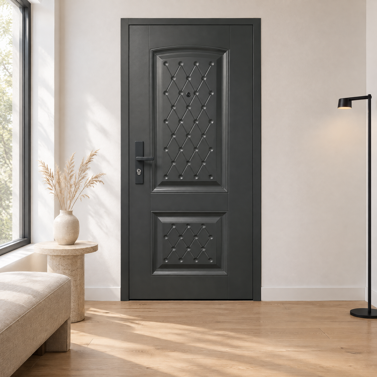 Antracit IronDOOR34 biztonsági bejárati ajtó modern minimalista előtérben