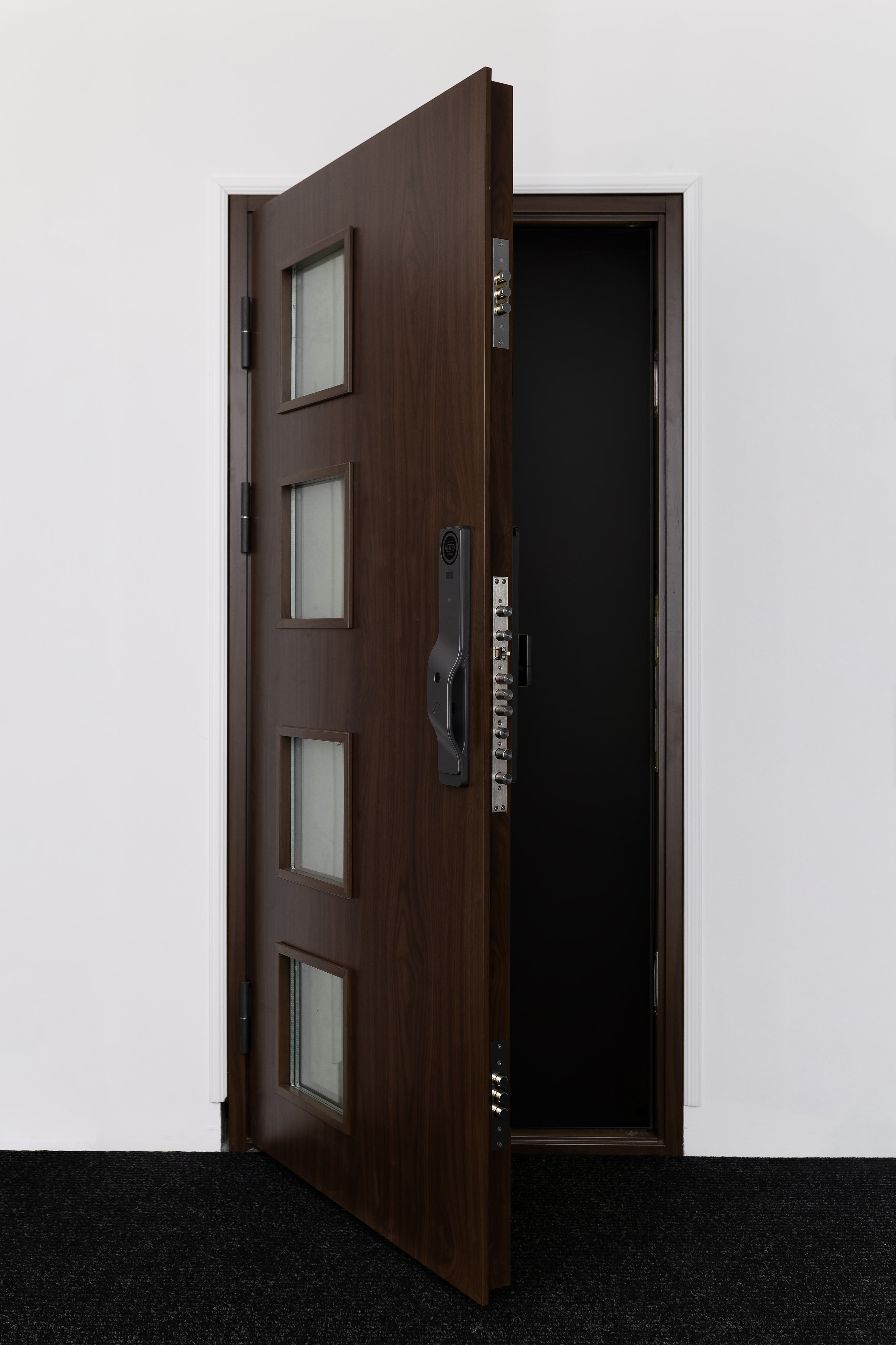 Hőszigetelt biztonsági bejárati ajtó IronDOOR14 98×208 cm