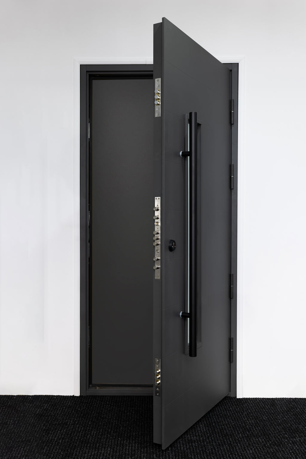 Termoizolaciona sigurnosna ulazna vrata IronDOOR18 98×208 cm