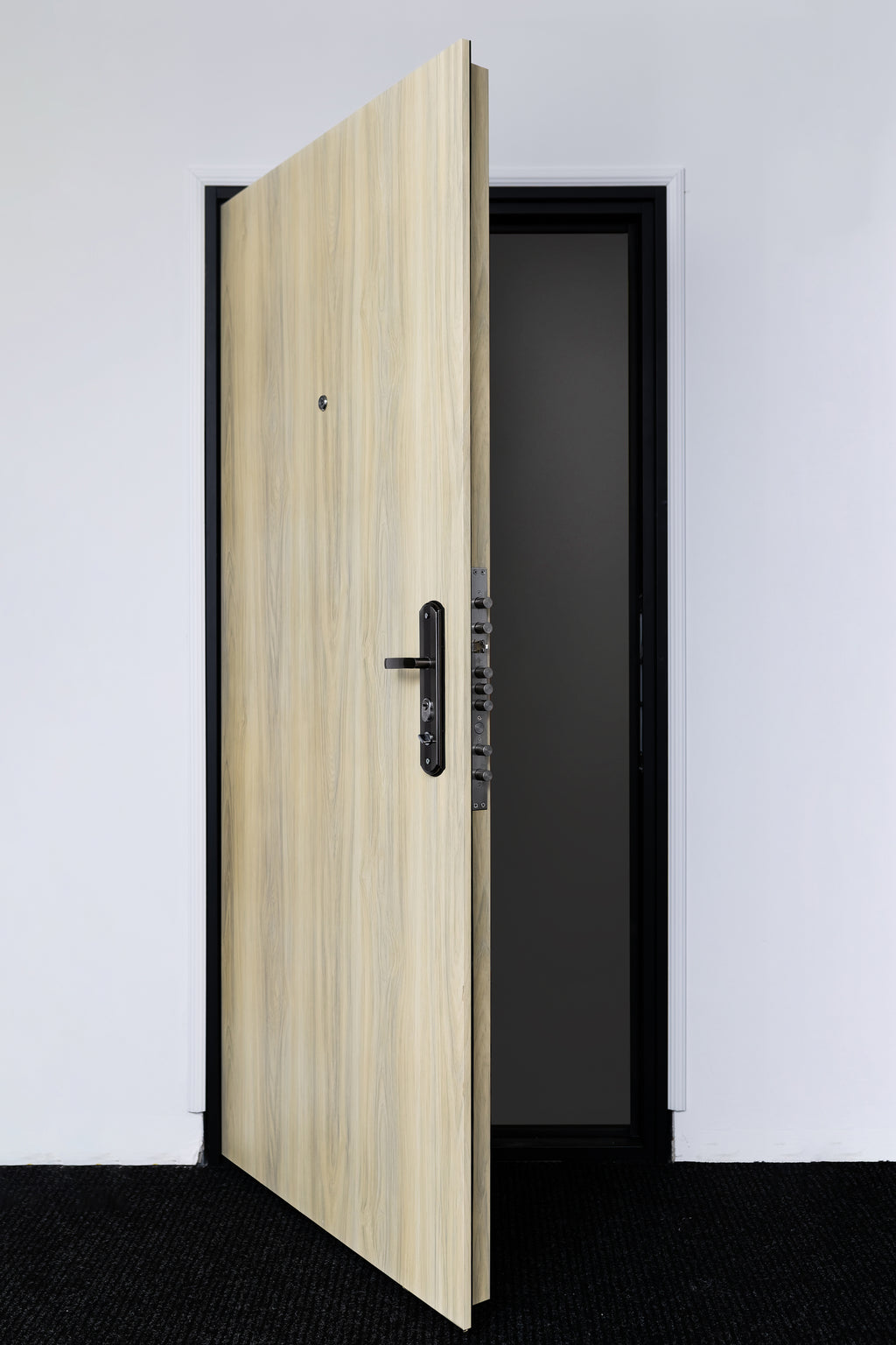 Hőszigetelt biztonsági bejárati ajtó IronDOOR32 98×208 cm