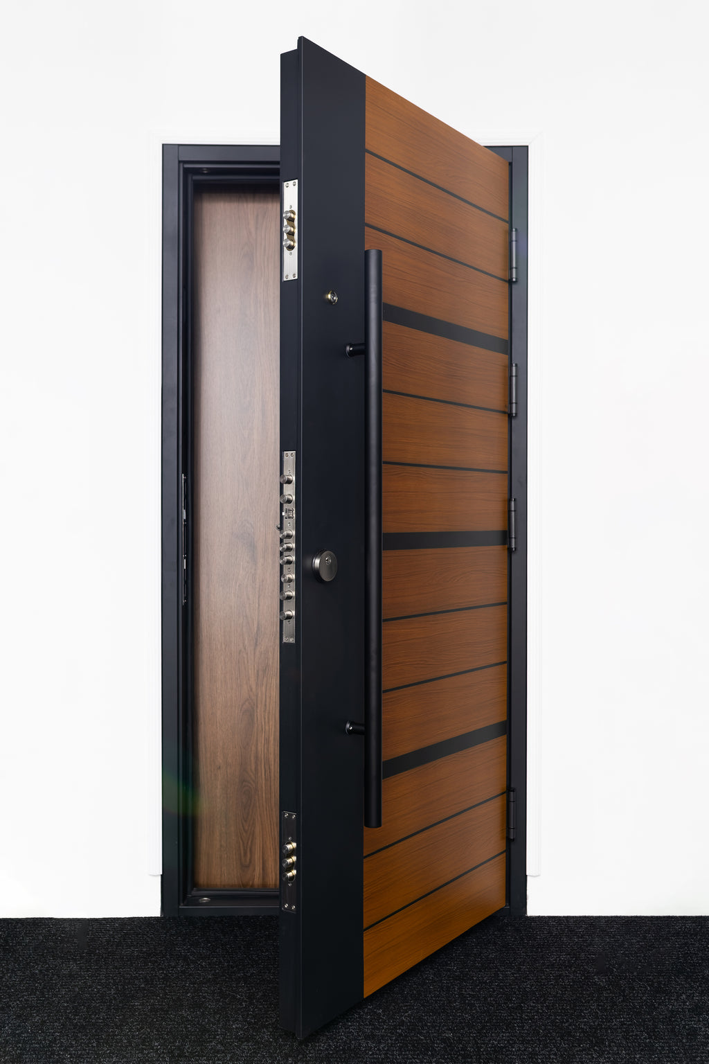 Hőszigetelt biztonsági bejárati ajtó IronDOOR24 98×208 cm