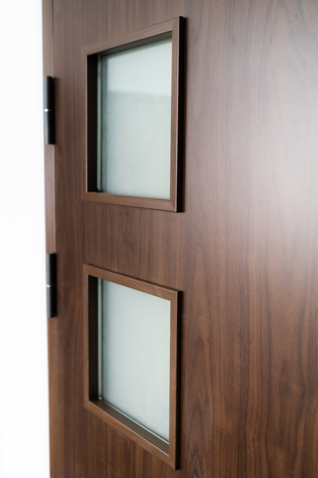 Hőszigetelt biztonsági bejárati ajtó IronDOOR14 98×208 cm