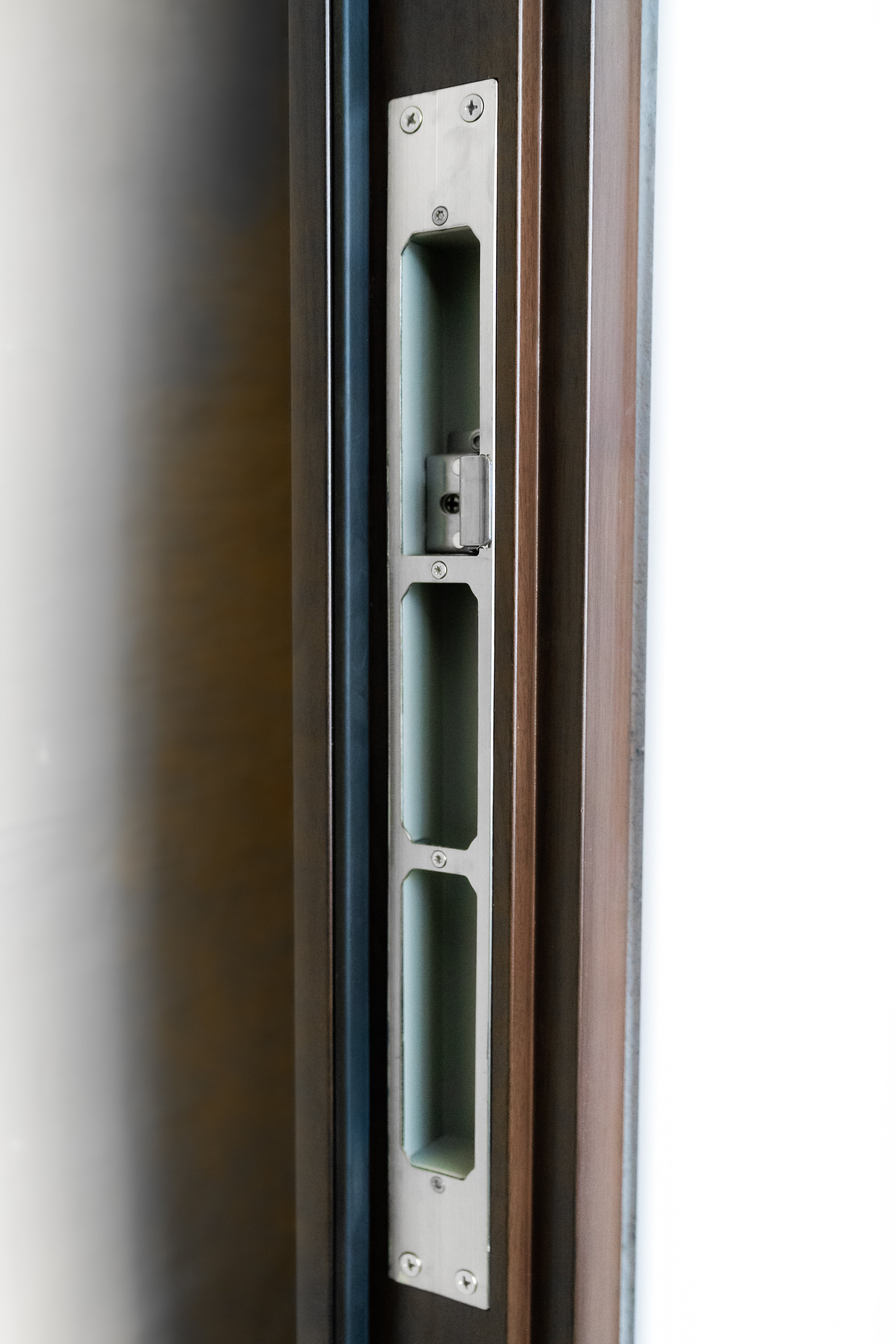 Hőszigetelt biztonsági bejárati ajtó IronDOOR14 98×208 cm