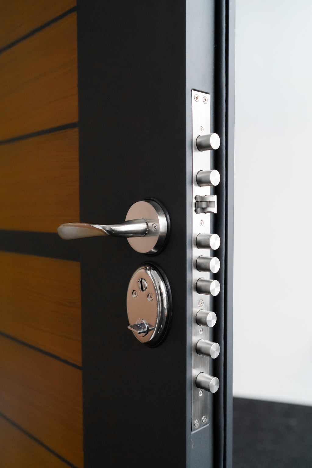 Hőszigetelt biztonsági bejárati ajtó IronDOOR24 98×208 cm