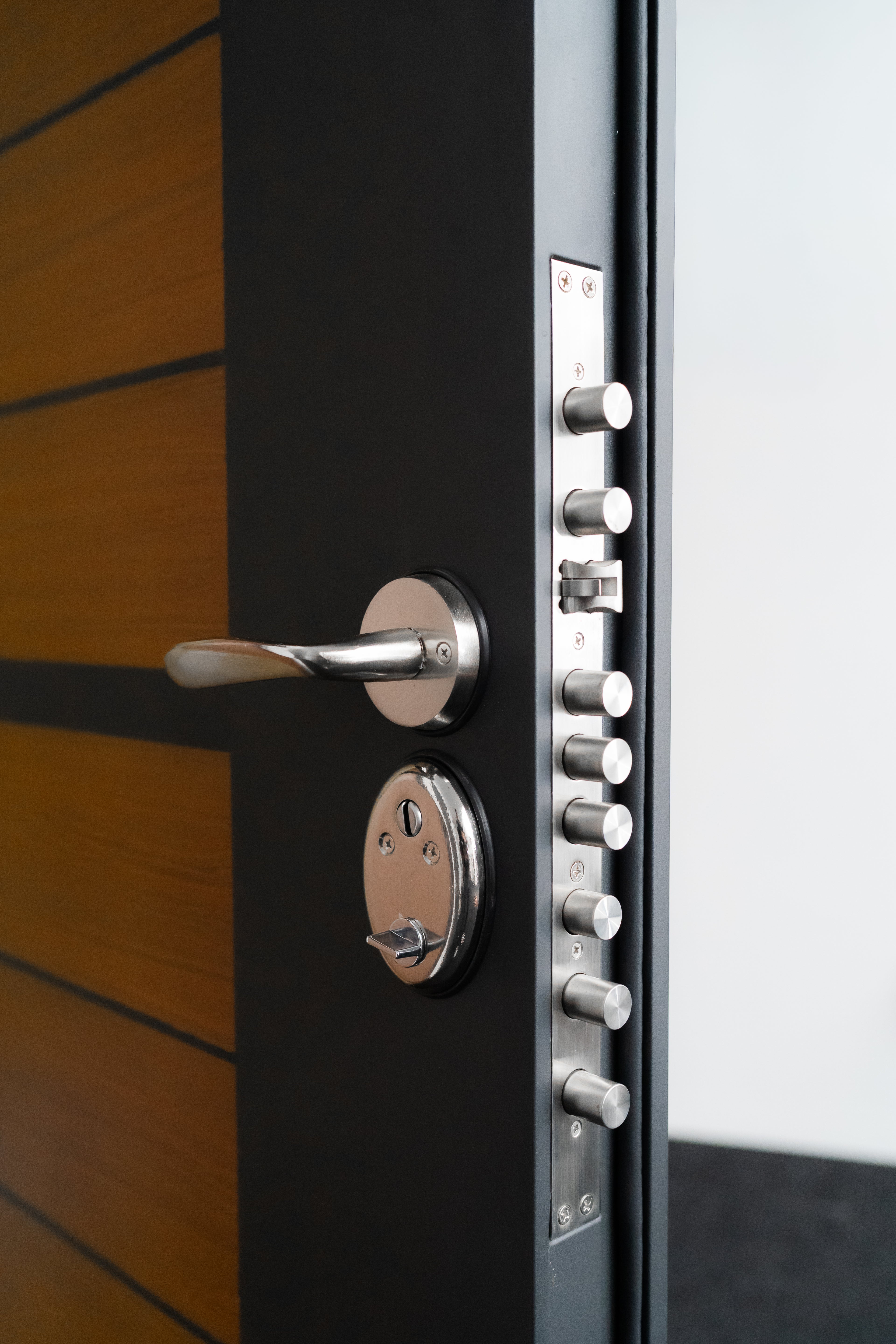 Hőszigetelt biztonsági bejárati ajtó IronDOOR24 98×208 cm