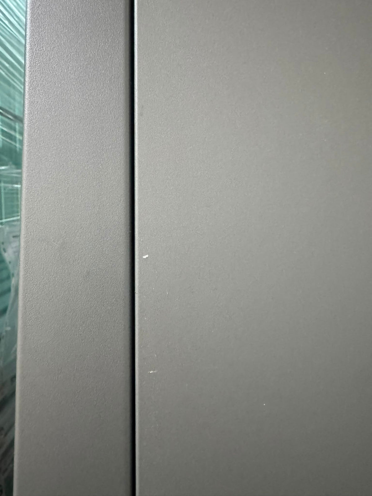 SZÉPSÉGHIBÁS - Hőszigetelt biztonsági bejárati ajtó IronDOOR01 98x208cm antracit színű 4 funkciós okos zárral