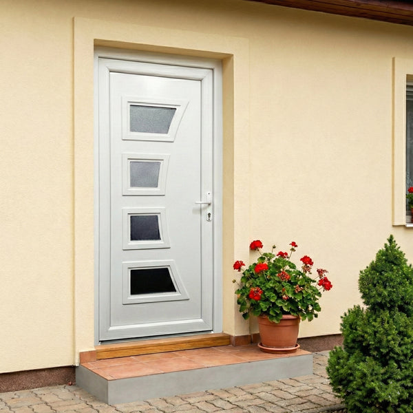 Műanyag bejárati ajtó - 4k íves kivitel - 70mm-es profil, 24mm-es panel, 2 rétegű üveg, zártszelvény merevítéssel