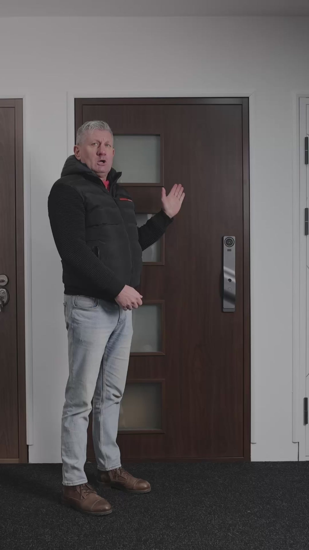 Hőszigetelt biztonsági bejárati ajtó IronDOOR14 98×208 cm