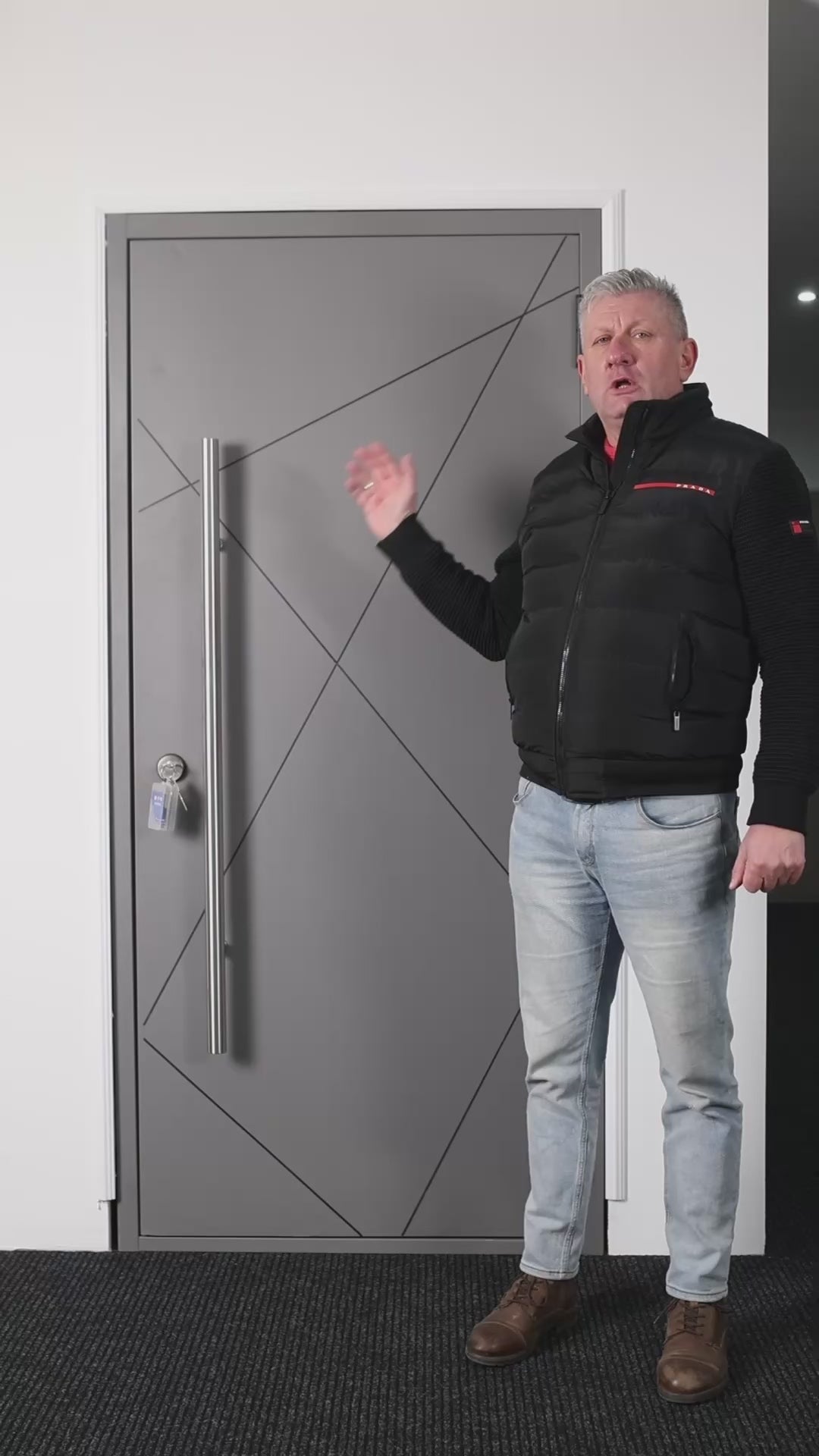 Hőszigetelt biztonsági bejárati ajtó IronDOOR02 98x208 cm