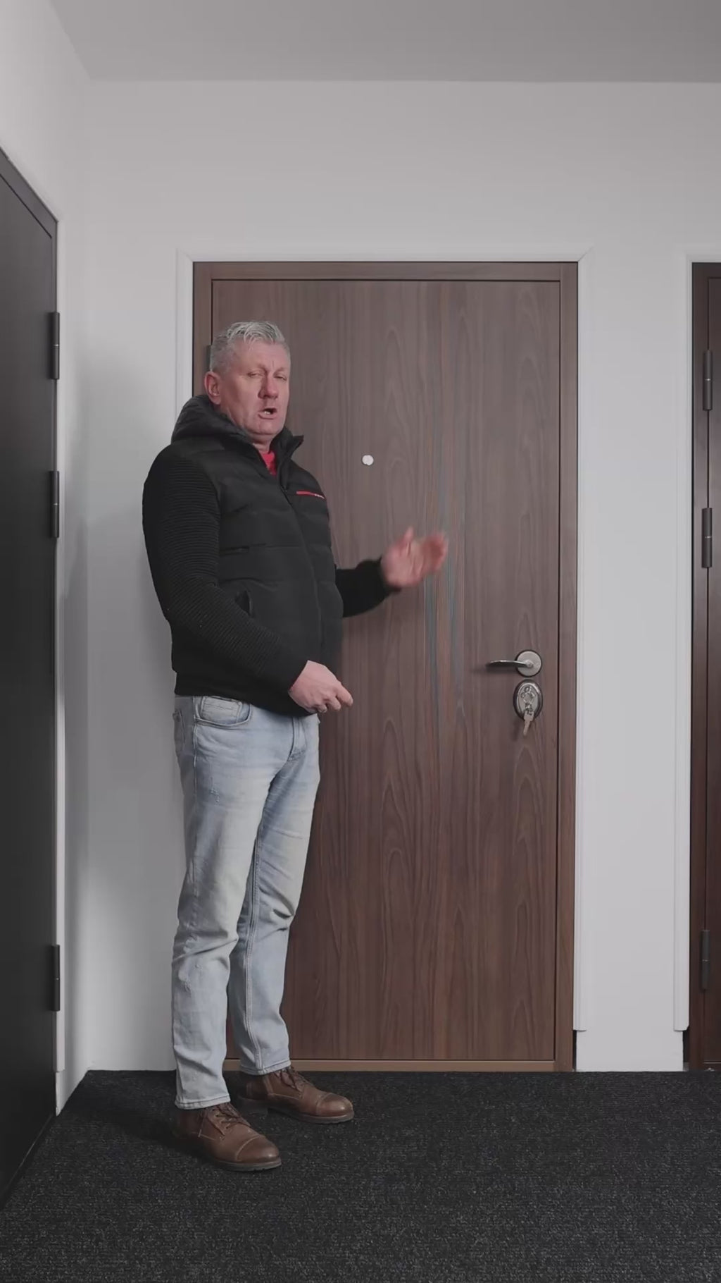 Hőszigetelt biztonsági bejárati ajtó IronDOOR25 98×208 cm